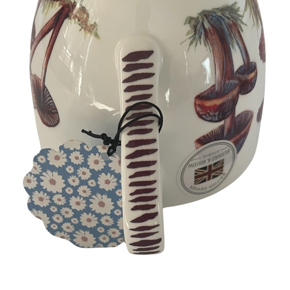 Mushroom Coffee Mugs Tea Cups Bluebird and Willow Bone China 4-pc - Picture 8 of 16